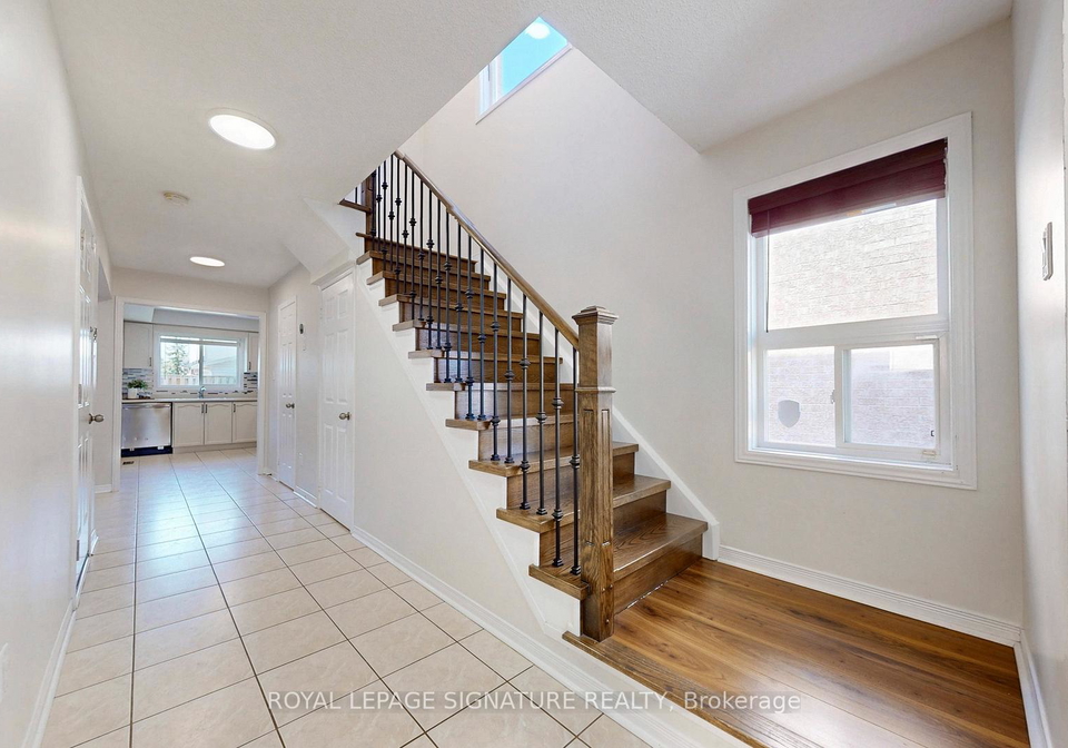 263-pettigrew-trail-milton-ontario-w13054404