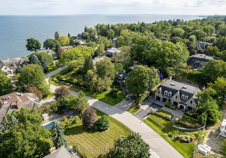 56-alexander-drive-oakville-ontario-w13054554