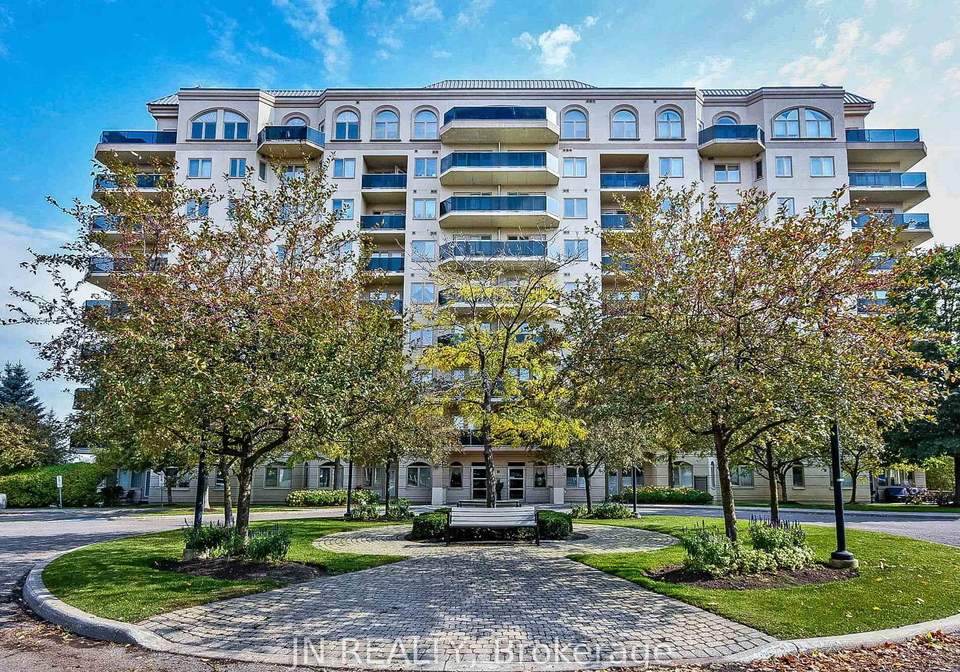 10-dayspring-circle-brampton-ontario-w13054598