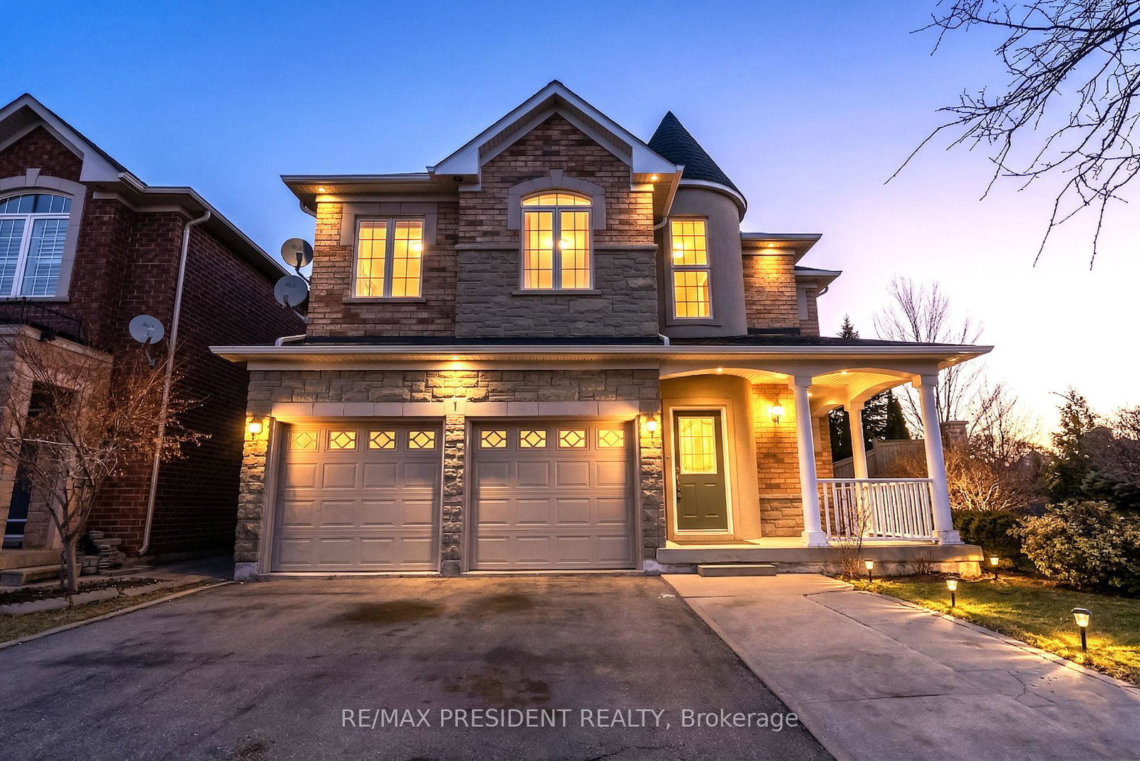 1-crown-victoria-drive-brampton-ontario-w13054856