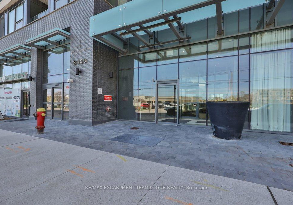 2450-old-bronte-road-oakville-ontario-w13055092