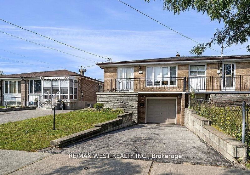 136-duncanwoods-drive-york-ontario-w13055104