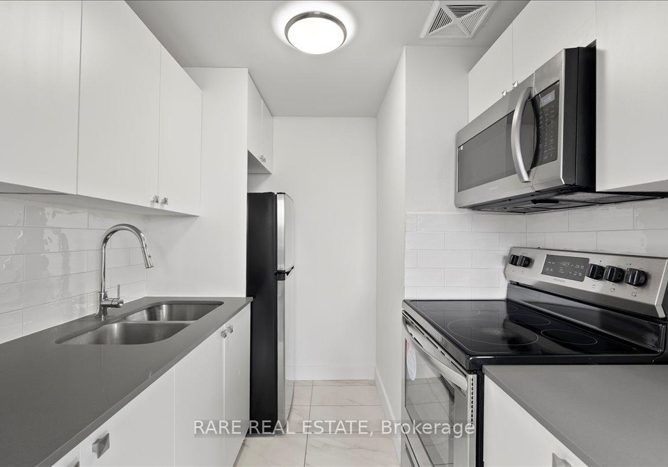7555-goreway-drive-mississauga-ontario-w13055418