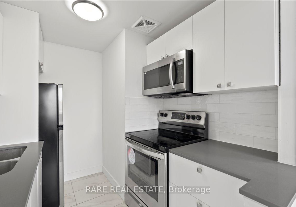 7555-goreway-drive-mississauga-ontario-w13055418