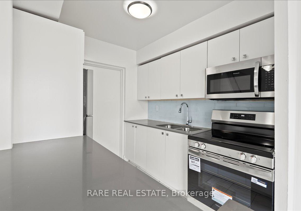7555-goreway-drive-mississauga-ontario-w13055438
