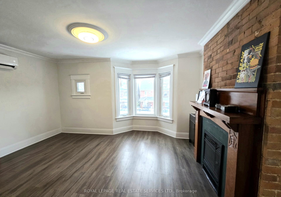 1399-lansdowne-avenue-toronto-ontario-w13055462