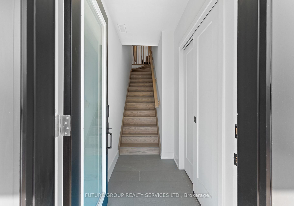 15-acorn-avenue-etobicoke-ontario-w13055790