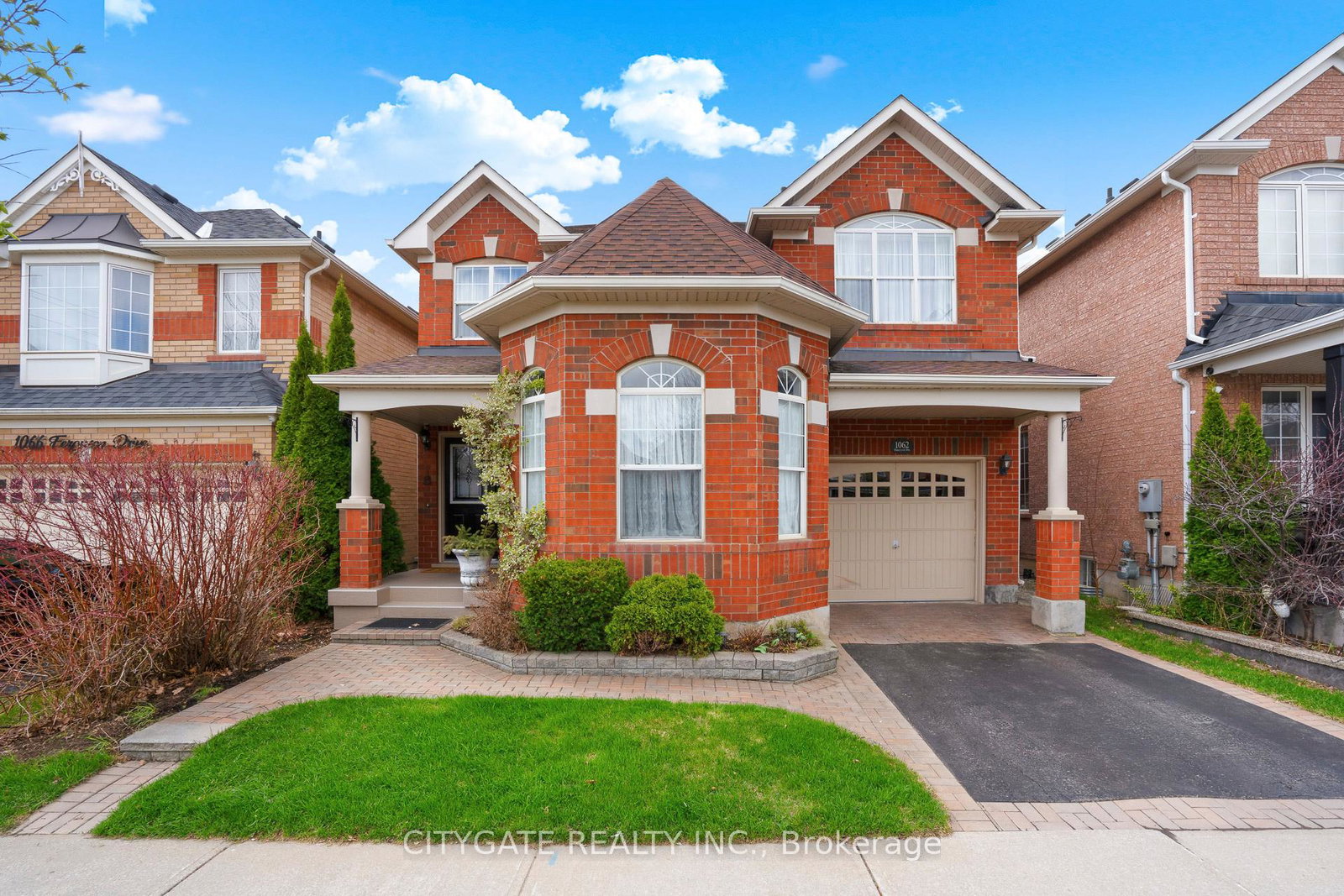 1062-ferguson-drive-milton-ontario-w13055844