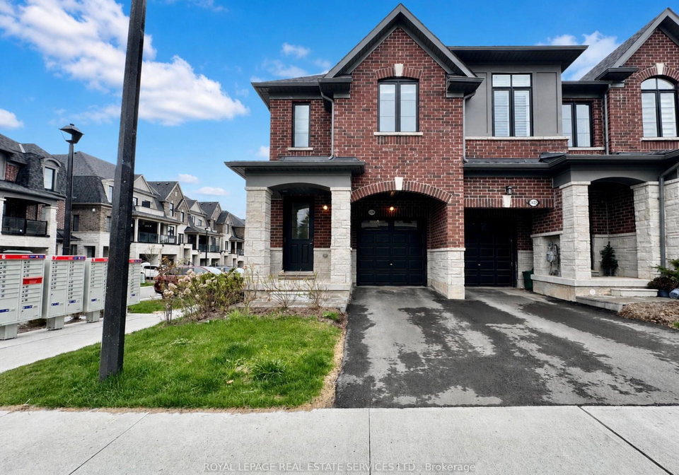 1434-national-common-burlington-ontario-w13055910