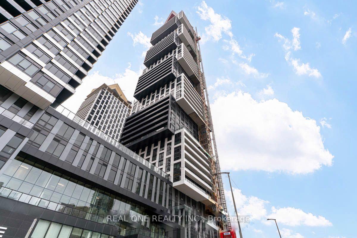 4015-the-exchange-mississauga-ontario-w13056102