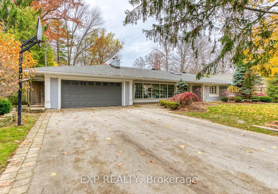 282-burgundy-drive-oakville-ontario-w13056148