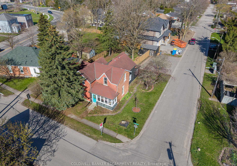 219-arthur-street-halton-hills-ontario-w13056154