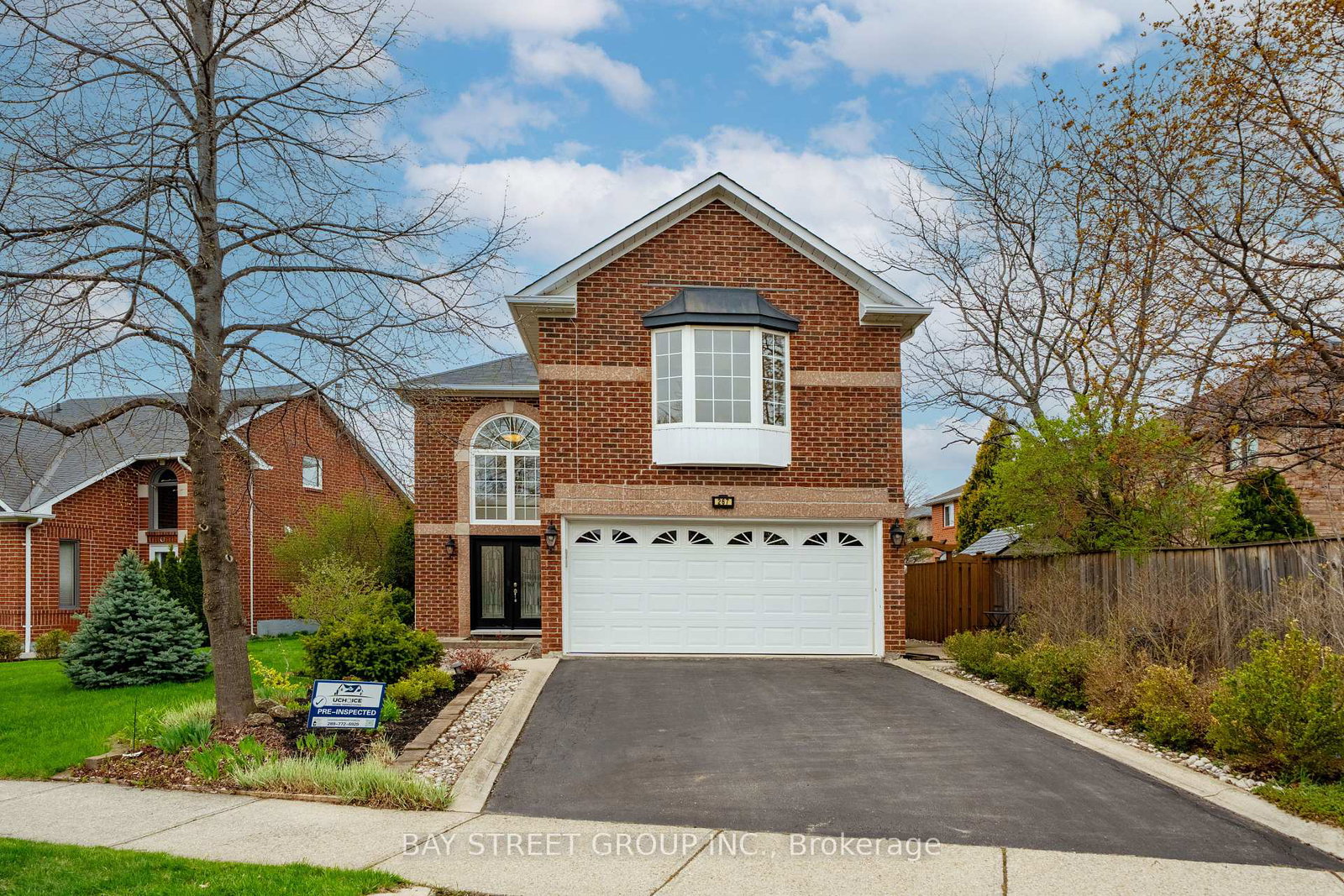 267-wembley-road-oakville-ontario-w13056240