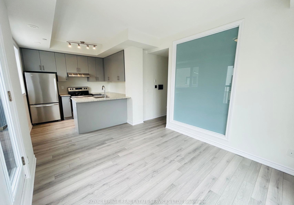 349-wheat-boom-drive-oakville-ontario-w13056450