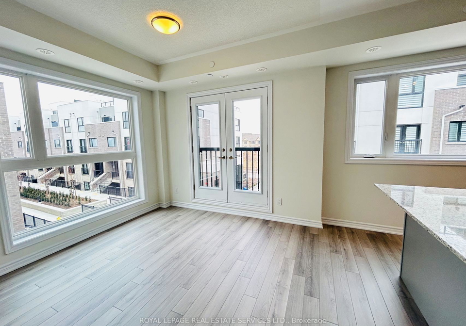 349-wheat-boom-drive-oakville-ontario-w13056450