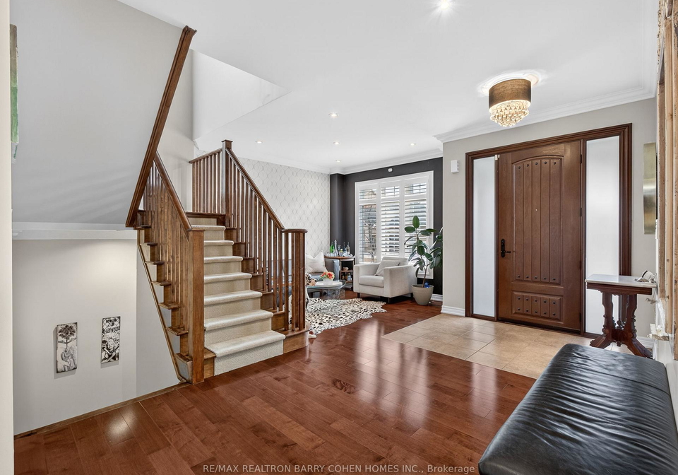 3225-saltaire-crescent-oakville-ontario-w13056634