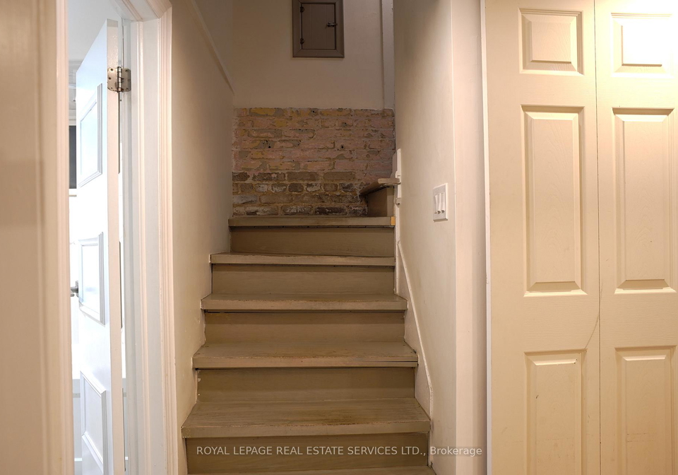 285-willard-avenue-toronto-ontario-w13056678