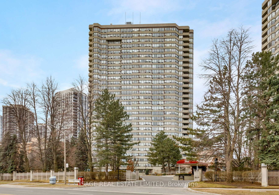1300-islington-avenue-etobicoke-ontario-w13056754