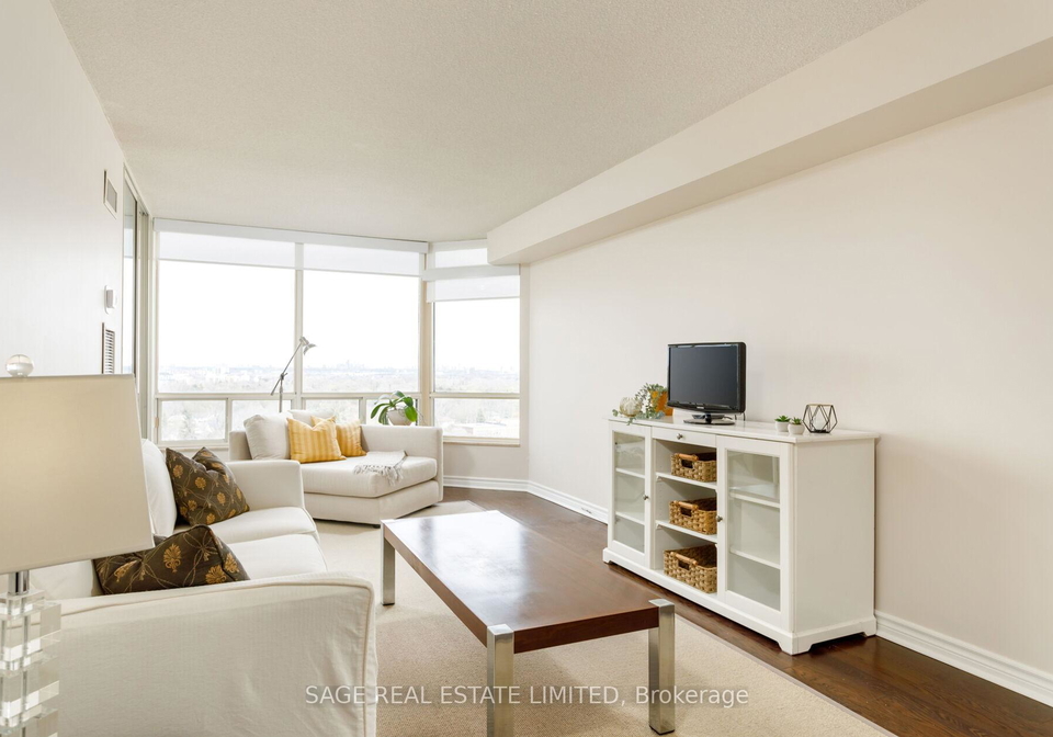 1300-islington-avenue-etobicoke-ontario-w13056754