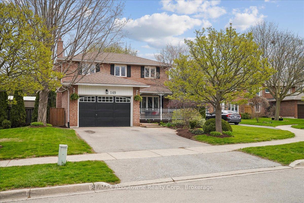 149-ward-court-oakville-ontario-w13056784