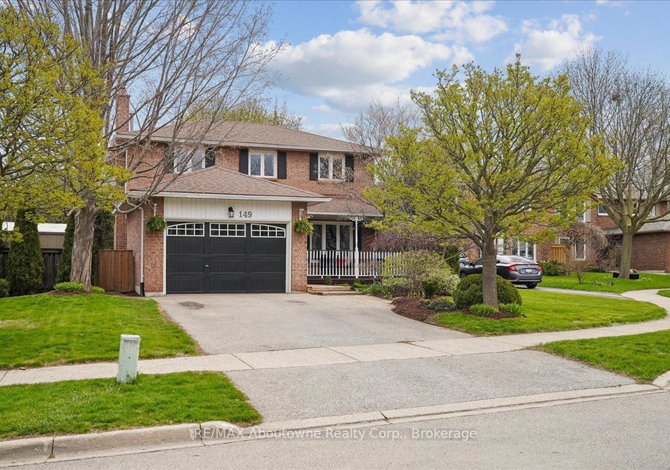 149-ward-court-oakville-ontario-w13056784