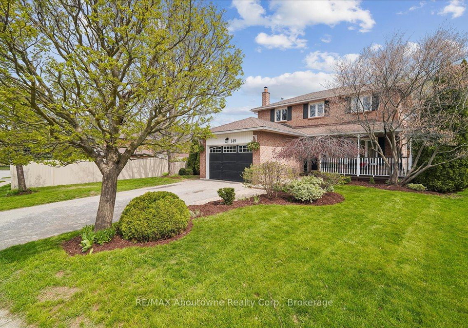 149-ward-court-oakville-ontario-w13056784