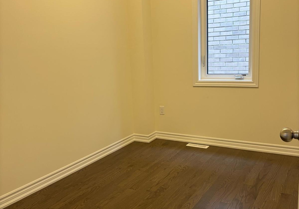 71-arnold-circle-brampton-ontario-w13056840