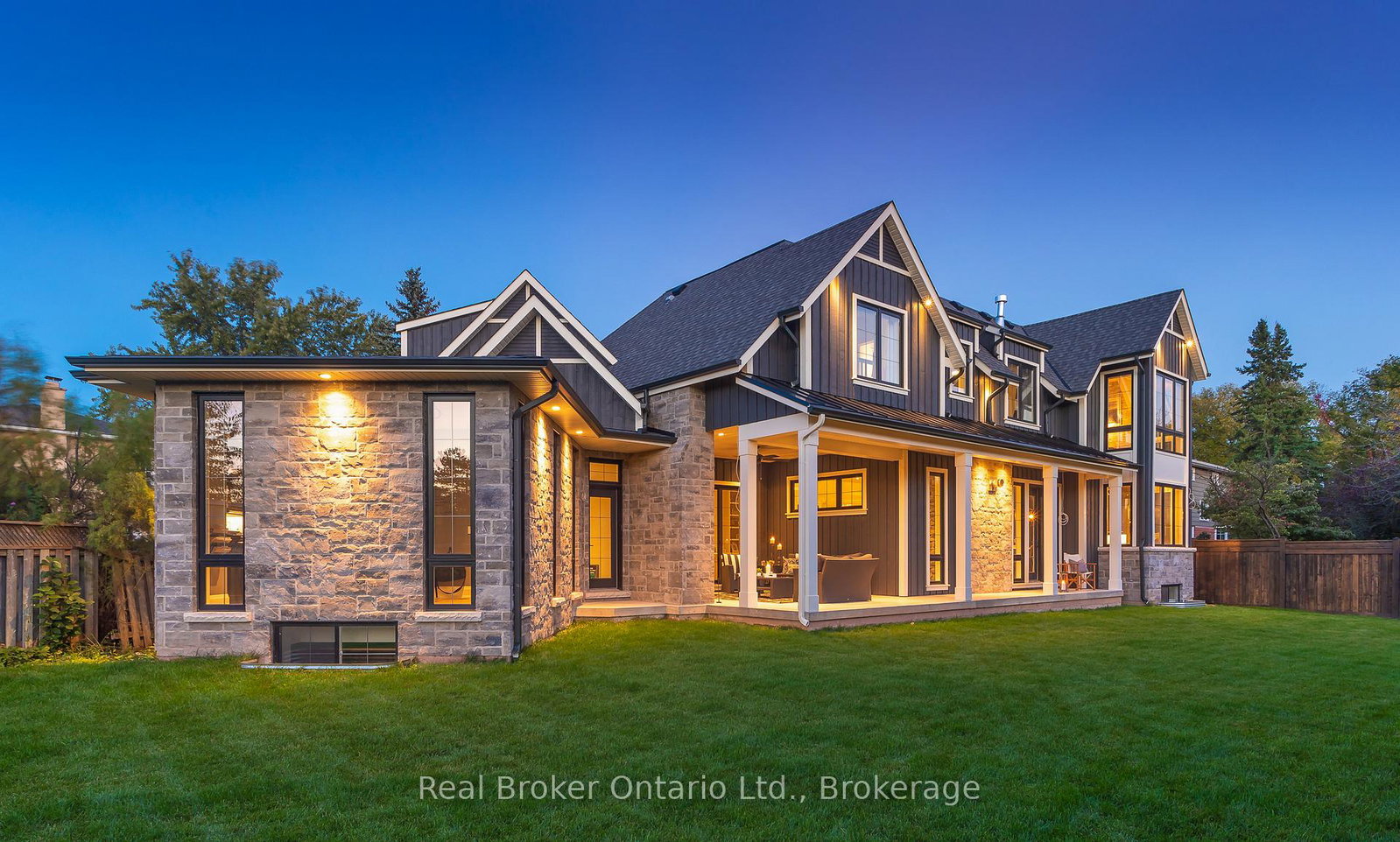 1247-wood-place-oakville-ontario-w13056902