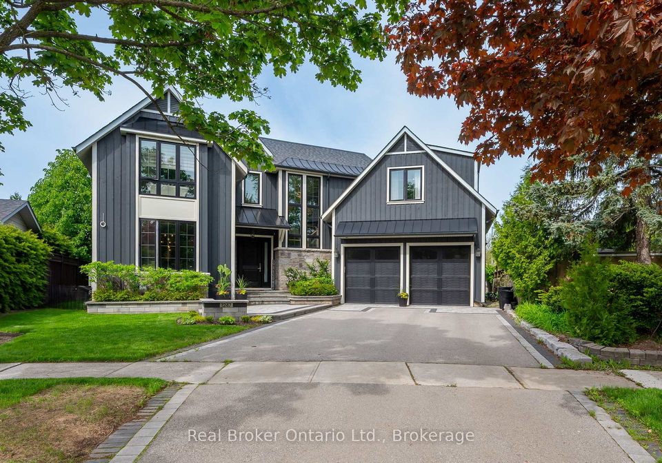 1247-wood-place-oakville-ontario-w13056902