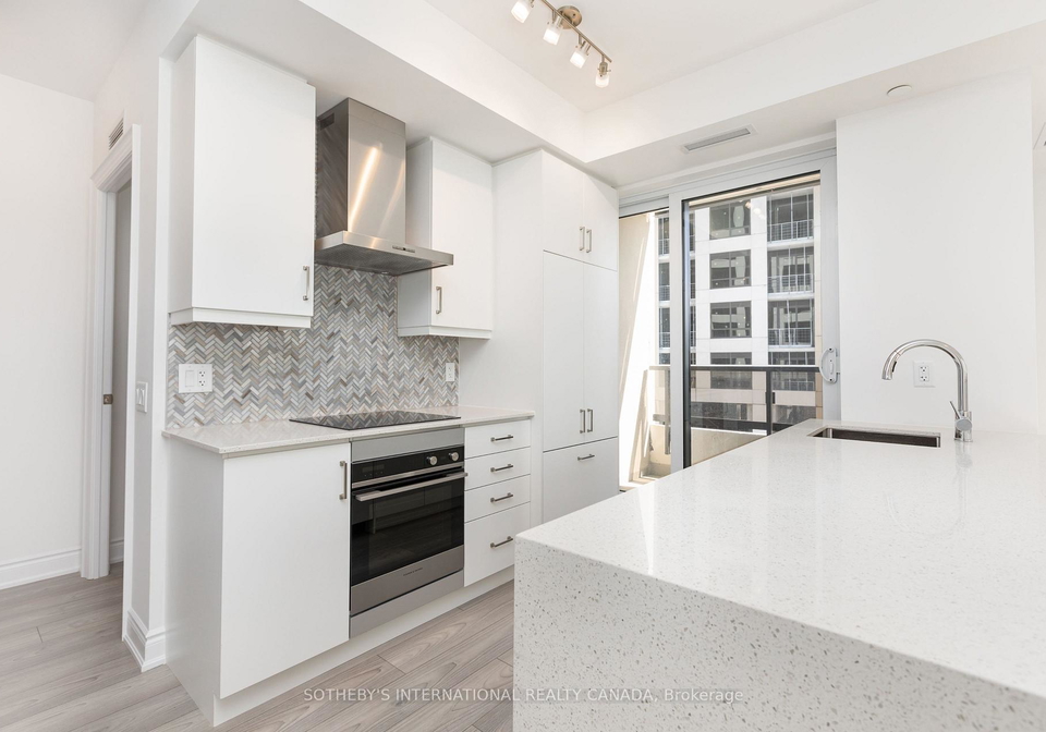36-elm-drive-w-mississauga-ontario-w13056908