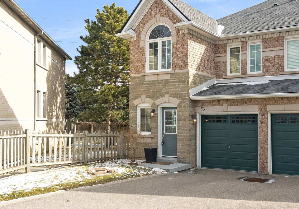 455-apache-court-mississauga-ontario-w13057266