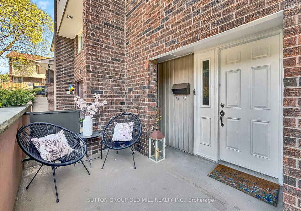 66-permfield-path-etobicoke-ontario-w13057732