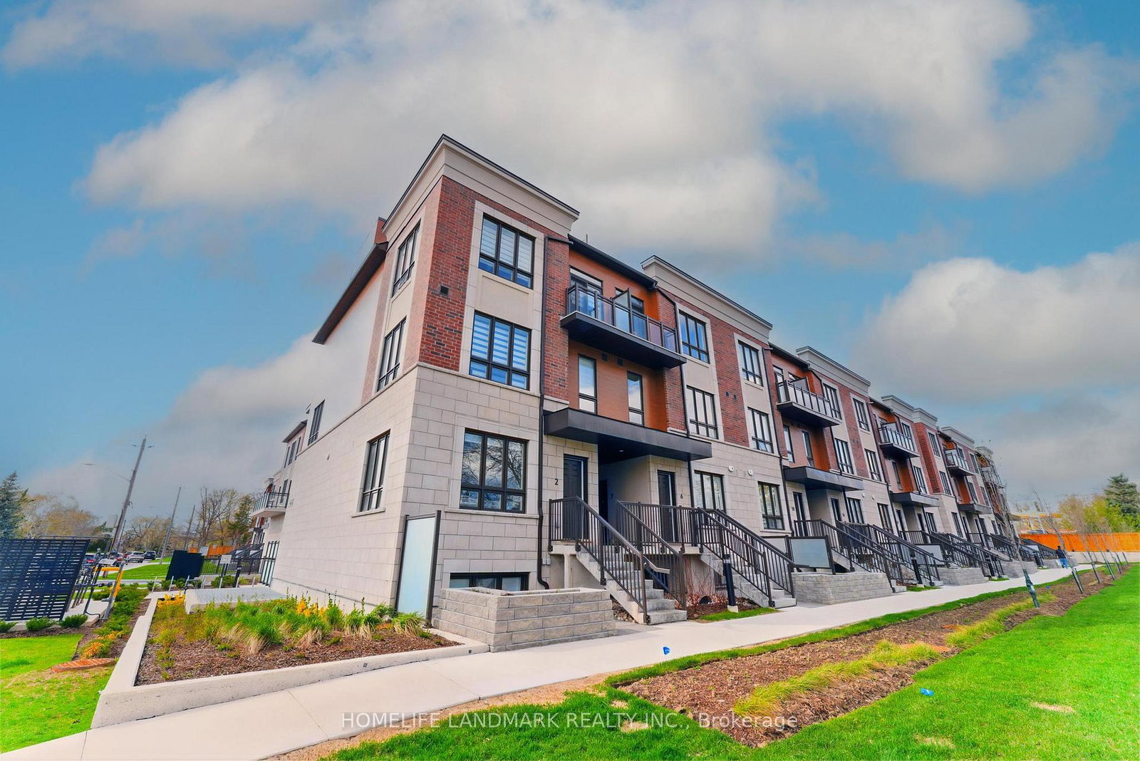 4015-hickory-drive-mississauga-ontario-w13057820