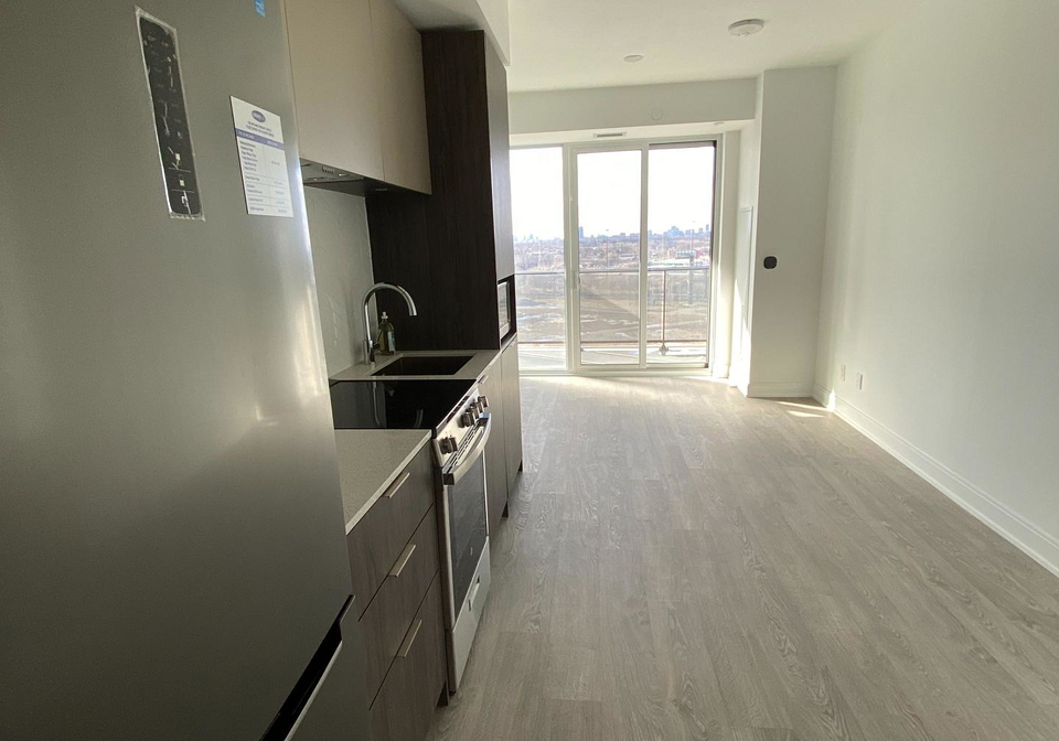 70-annie-craig-drive-etobicoke-ontario-w13057866