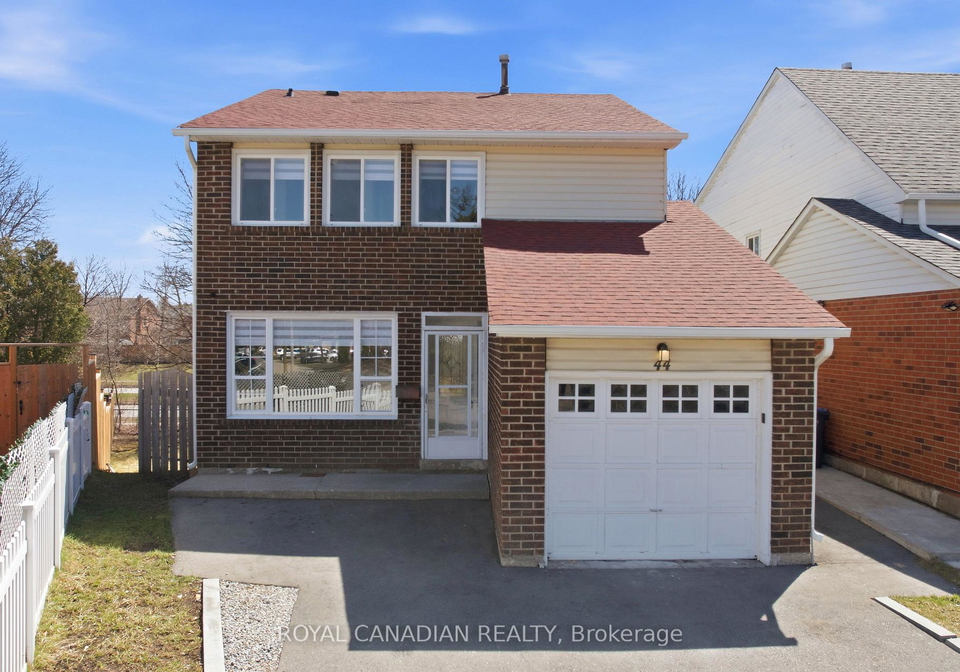 44-rushmore-crescent-brampton-ontario-w13057952