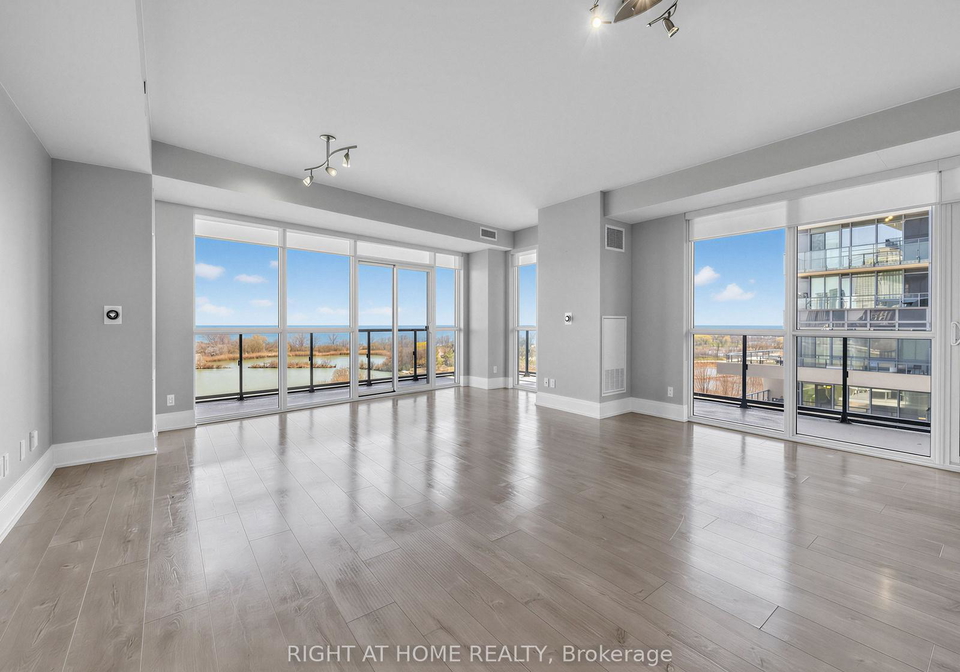110-marine-parade-drive-etobicoke-ontario-w13058142