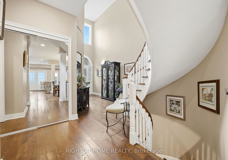 2121-pinevalley-crescent-oakville-ontario-w13058180
