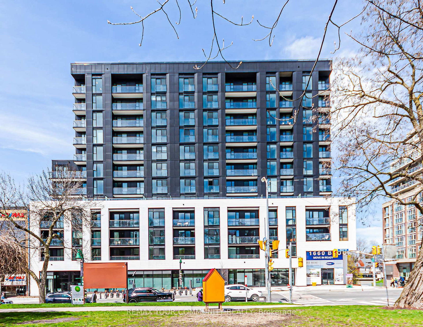 1660-bloor-street-w-toronto-ontario-w13058222