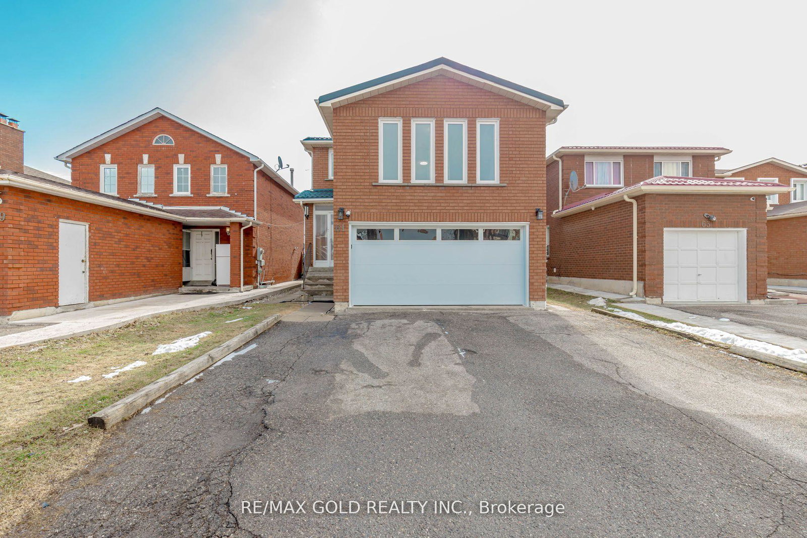 61-kingknoll-drive-brampton-ontario-w13058256
