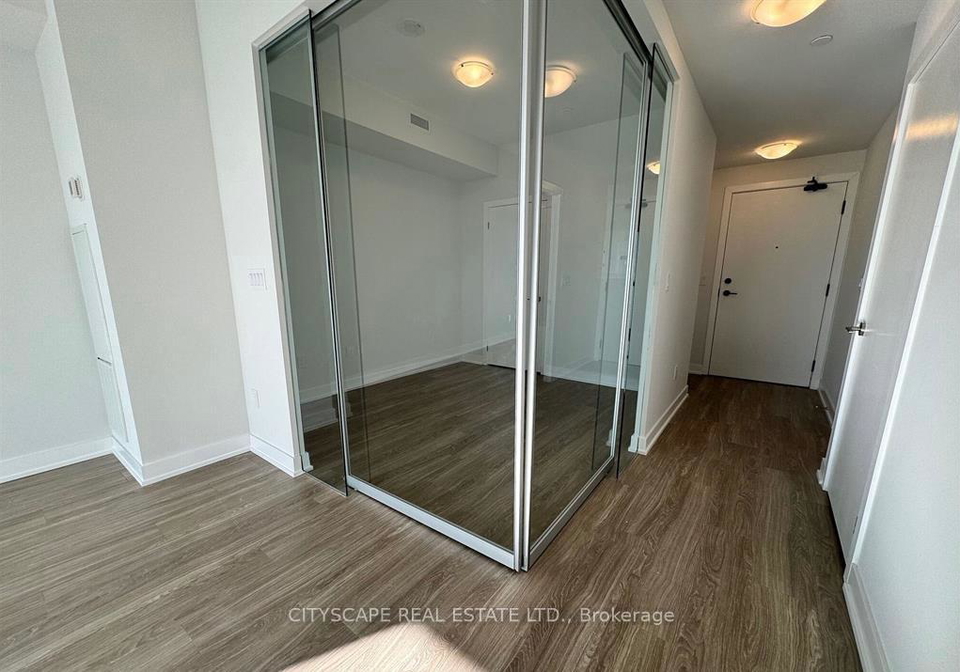 4130-parkside-village-drive-mississauga-ontario-w13058292
