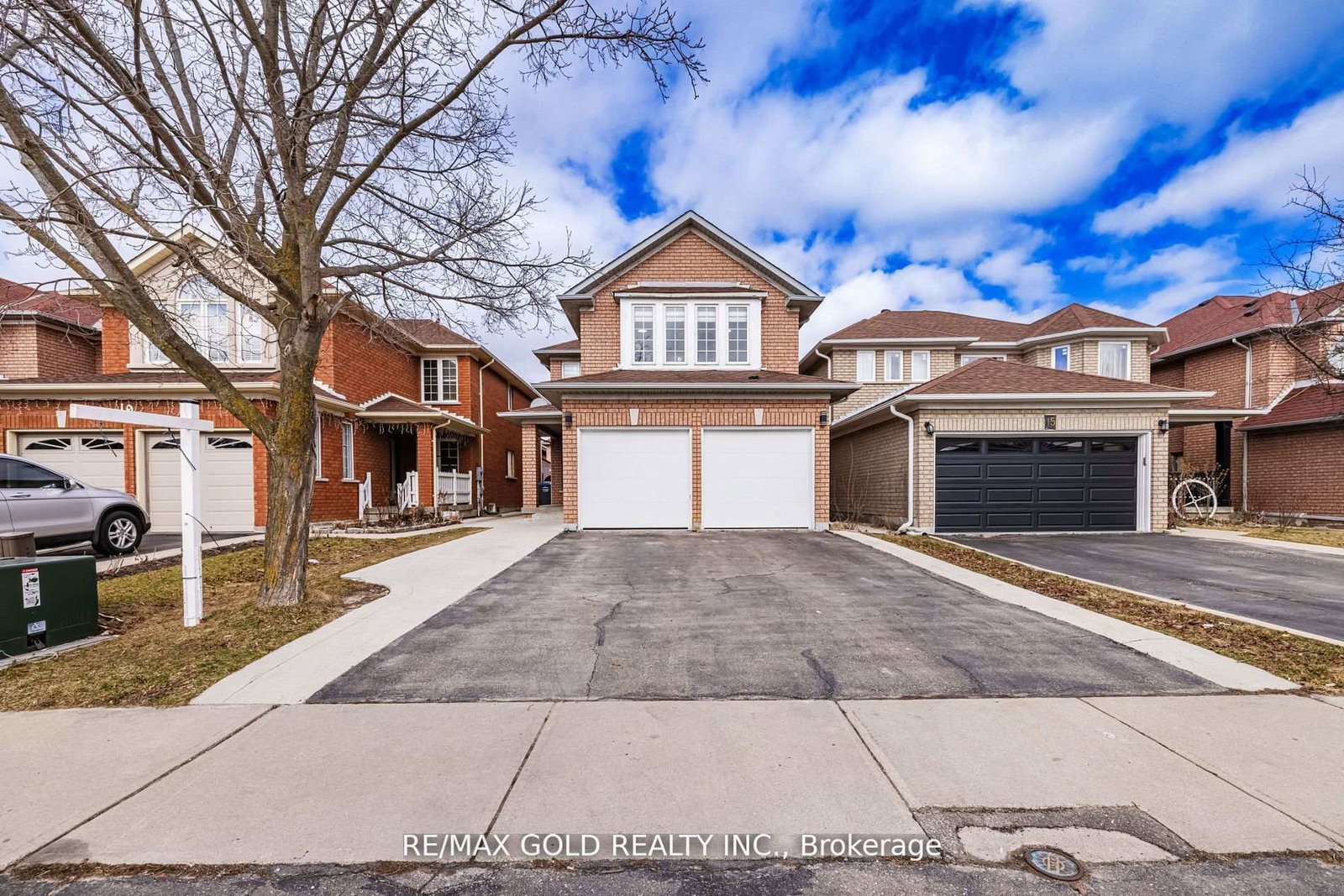 17-dovesong-drive-brampton-ontario-w13058624