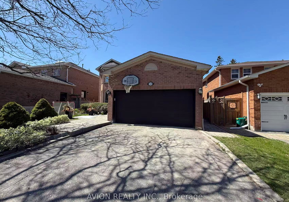 bsmt-1438-winterbourne-drive-oakville-ontario-w13058742