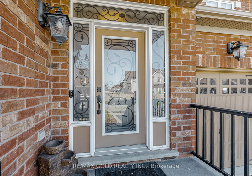 26-pine-island-way-brampton-ontario-w13058904