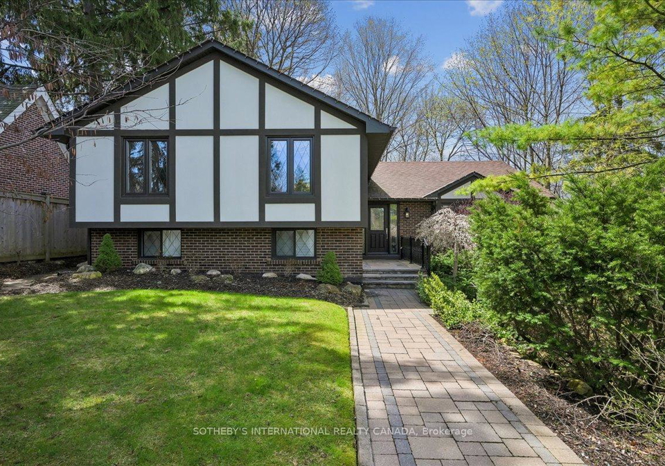 4-walford-road-etobicoke-ontario-w13059032