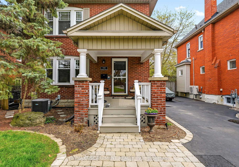 2116-caroline-street-burlington-ontario-w13059038