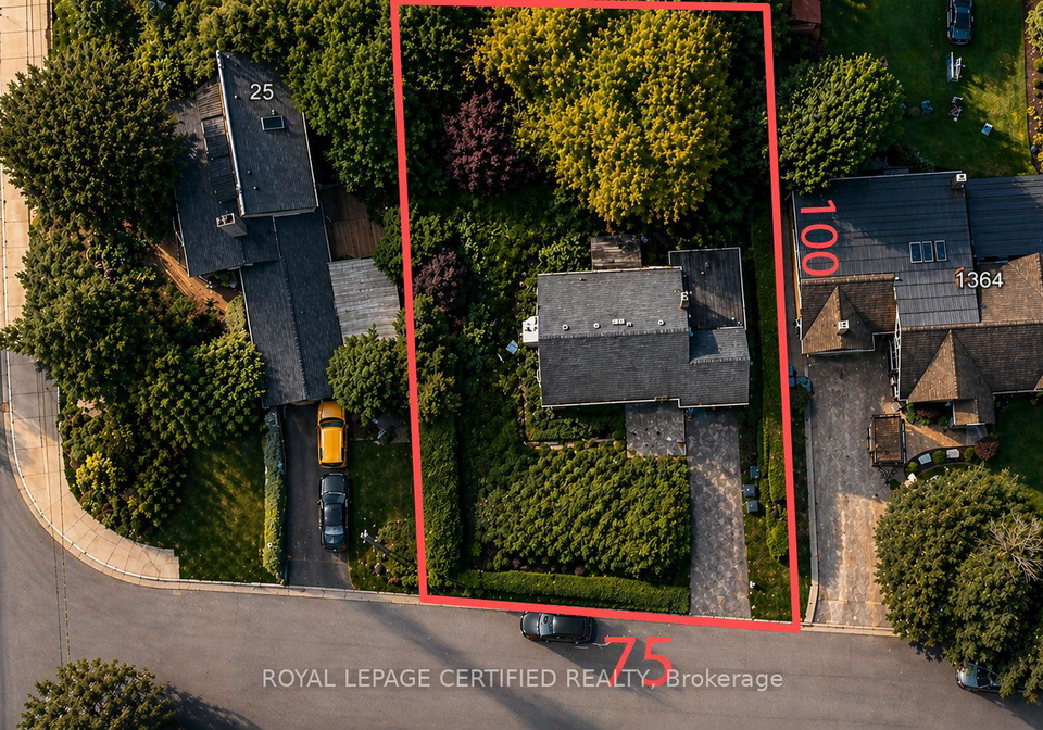1348-hollyrood-avenue-mississauga-ontario-w13059042