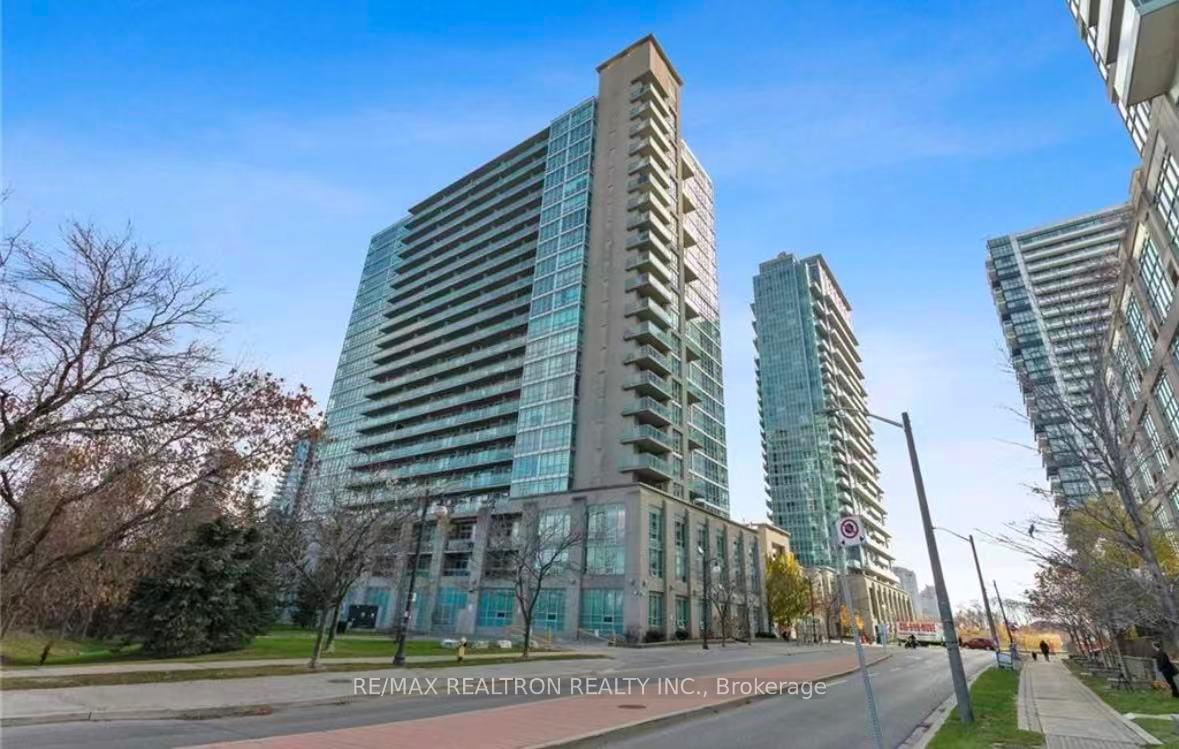185-legion-road-n-etobicoke-ontario-w13059048