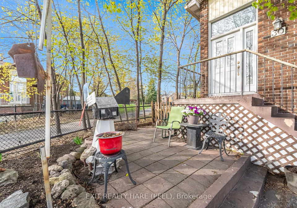 30-thorsby-court-brampton-ontario-w13059196