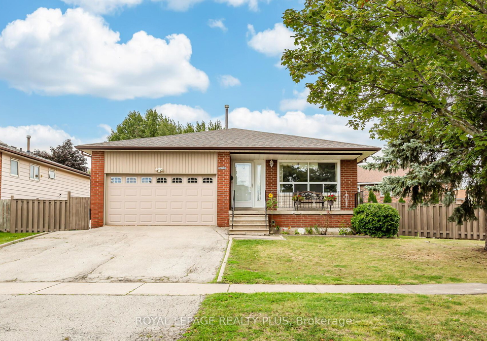 2844-kingsberry-crescent-mississauga-ontario-w13059198