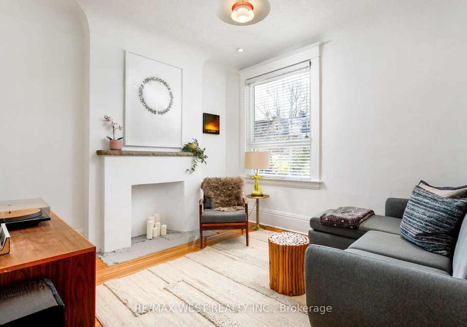 127-glendale-avenue-toronto-ontario-w13059344